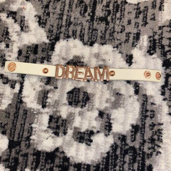 BCBG White and Rose Gold Affirmation Bracelet - Picture 1 of 3